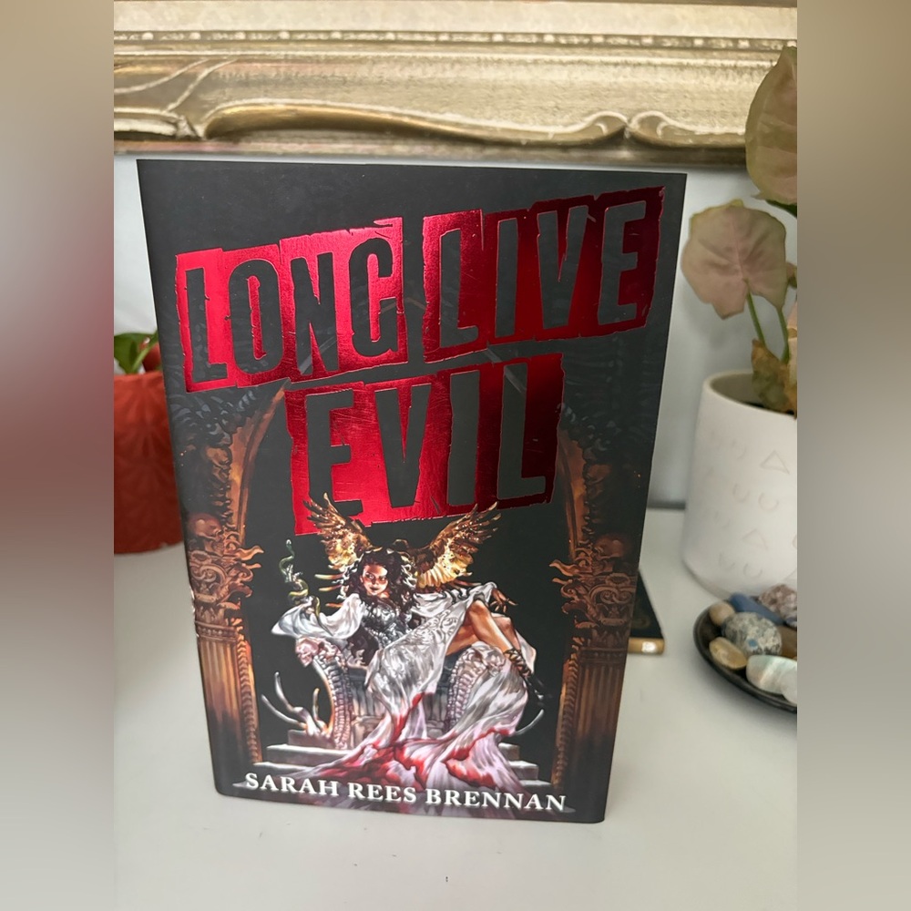 Fairyloot Long Live Evil SE